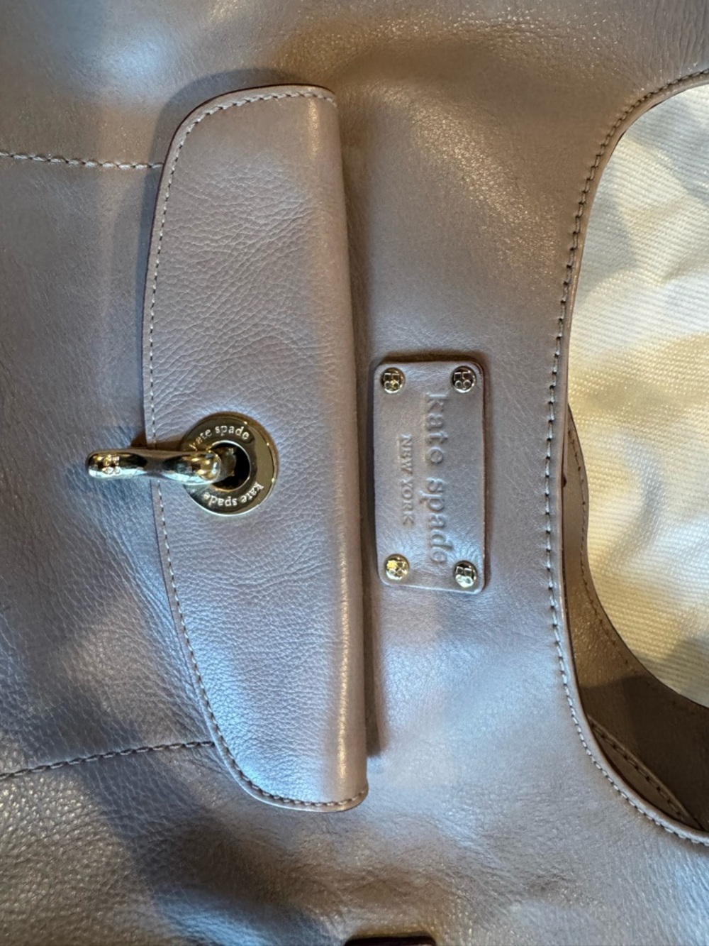 Kate Spade Cobble Hill Leslie Pebbled Leather Hobo Shoulder Bag - Taupe / Gray